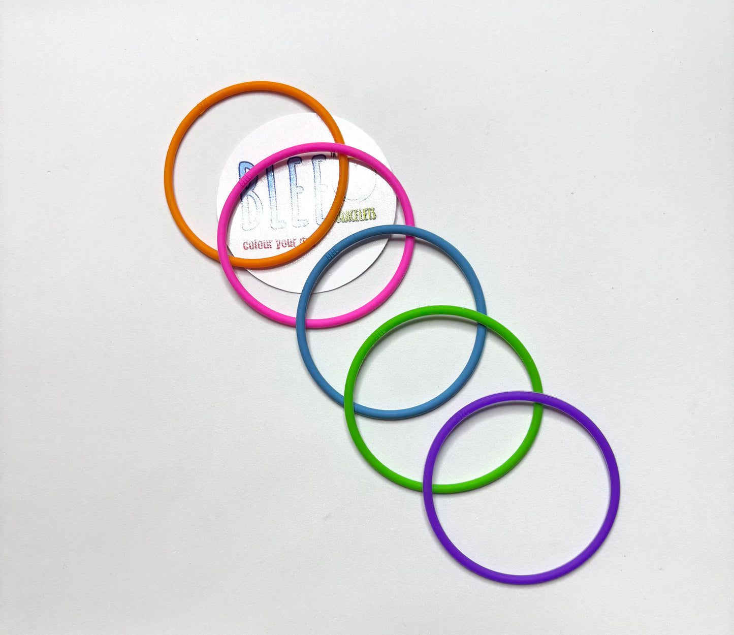 5pc B*I*N*G*O DABBERS 8.5"