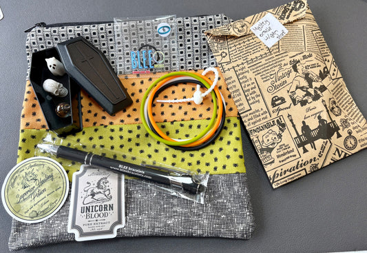 BLEE MINI SPELLBOUND FLIGHT: Mojo bag