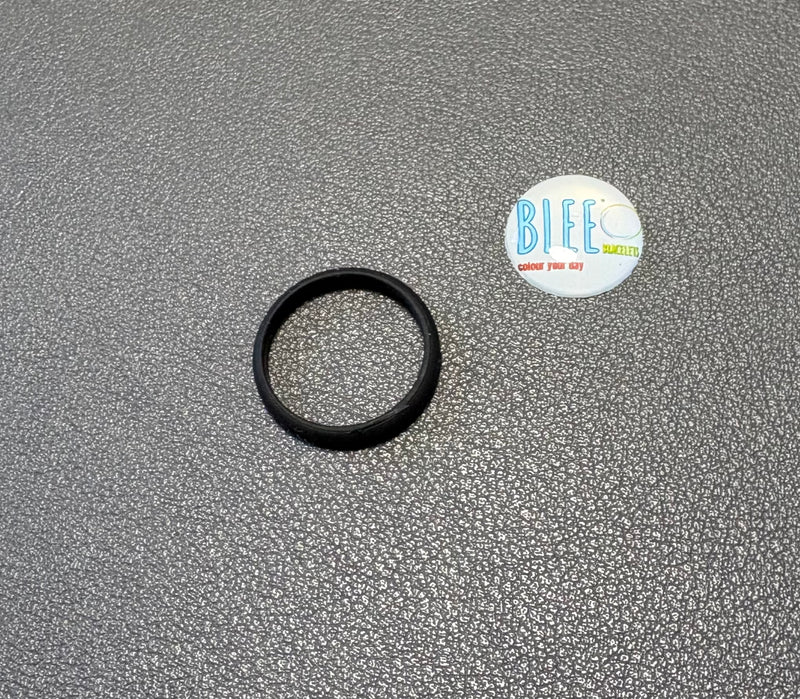 RING: MR. VOSS black