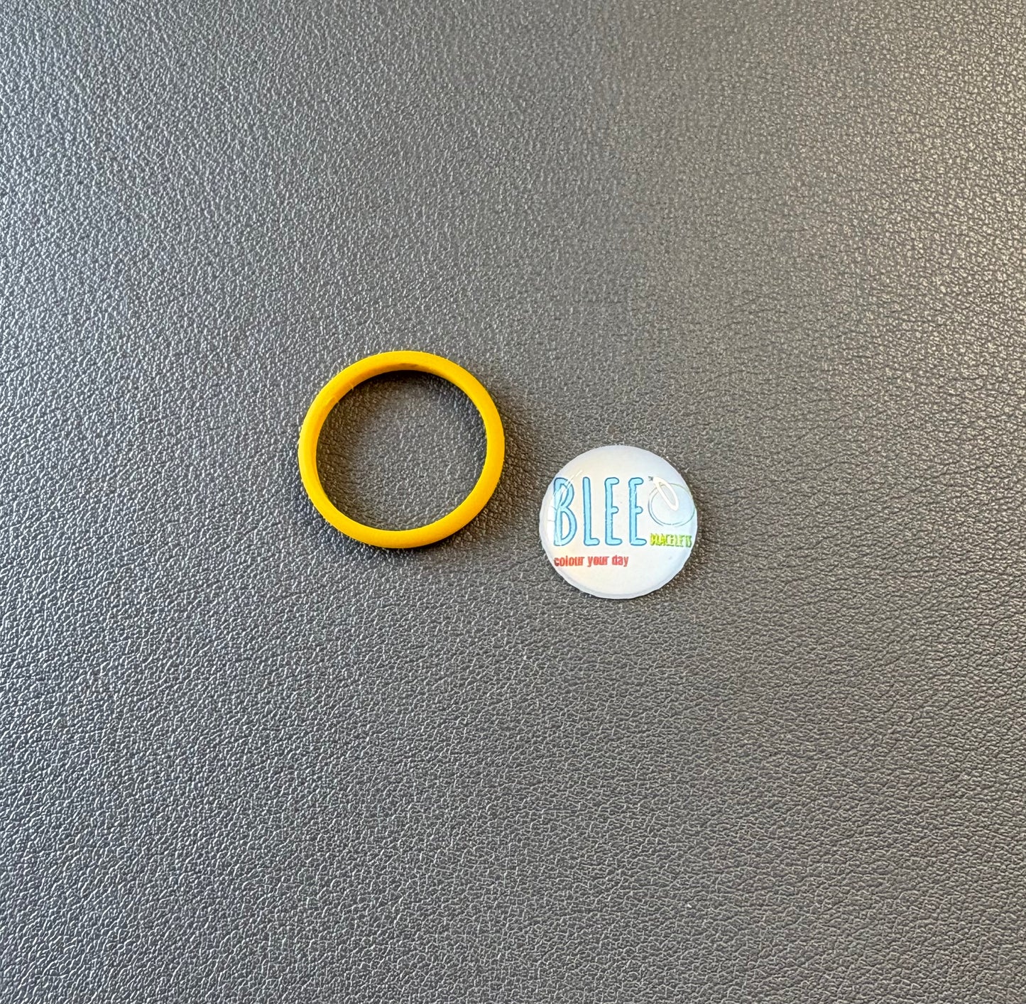 RING: DIJON- VU mustard yellow