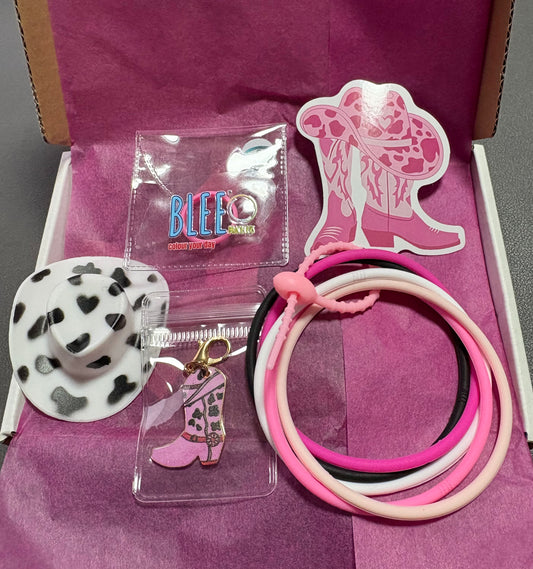 PINK COWGIRL mini BLEE flight