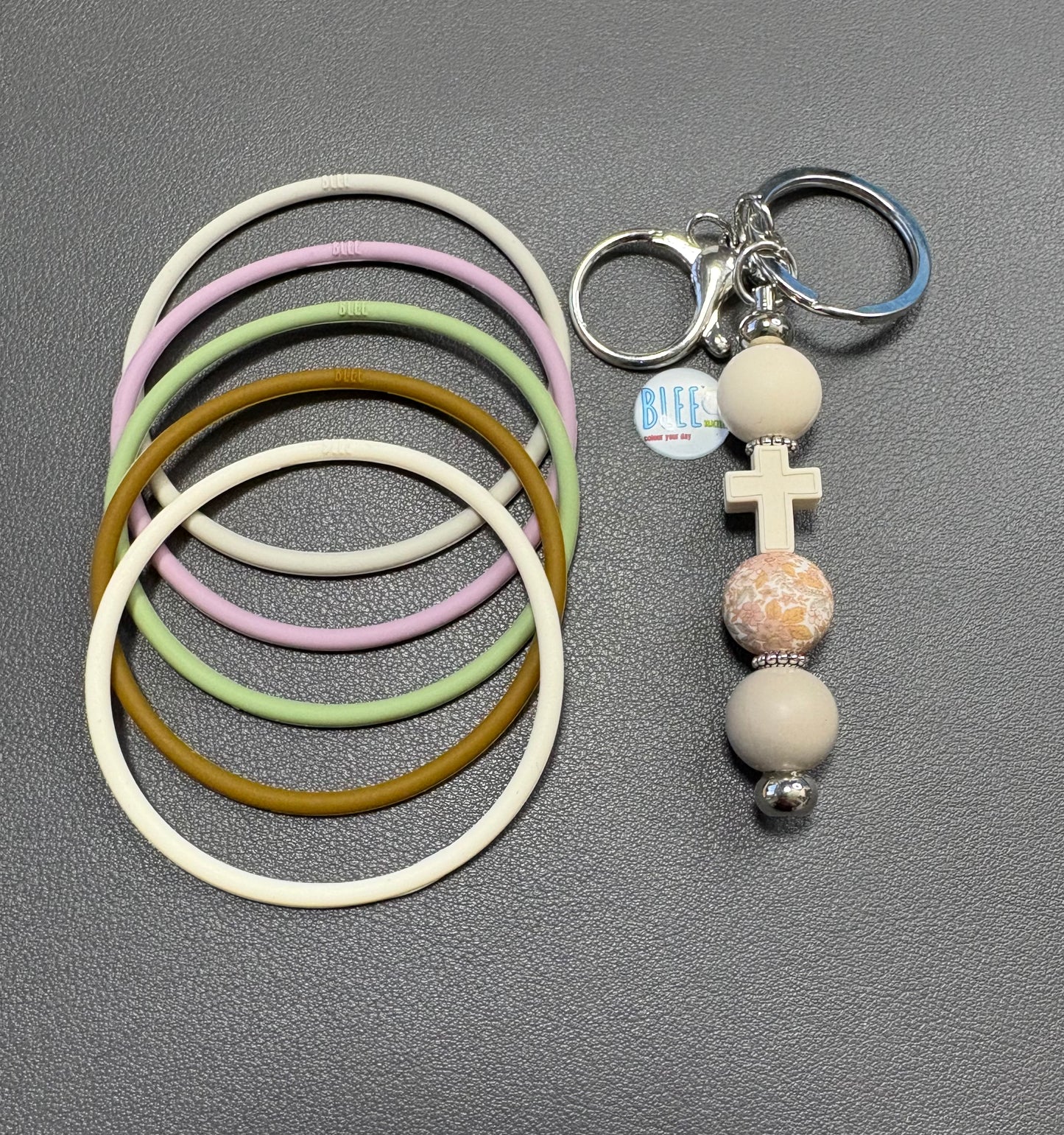 BLEE MINI FLIGHT WITH CROSS KEYCHAIN SET