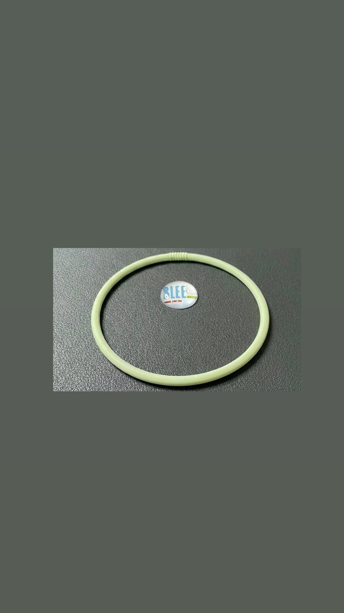 SPROUT light green